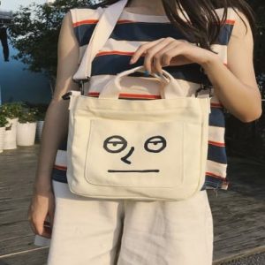 Mẫu túi vải bố đeo chéo thời trang